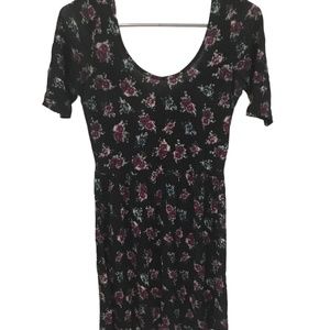 Ardene casual skater dress, floral print, size small, short sleeves